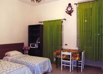 Dhali -
